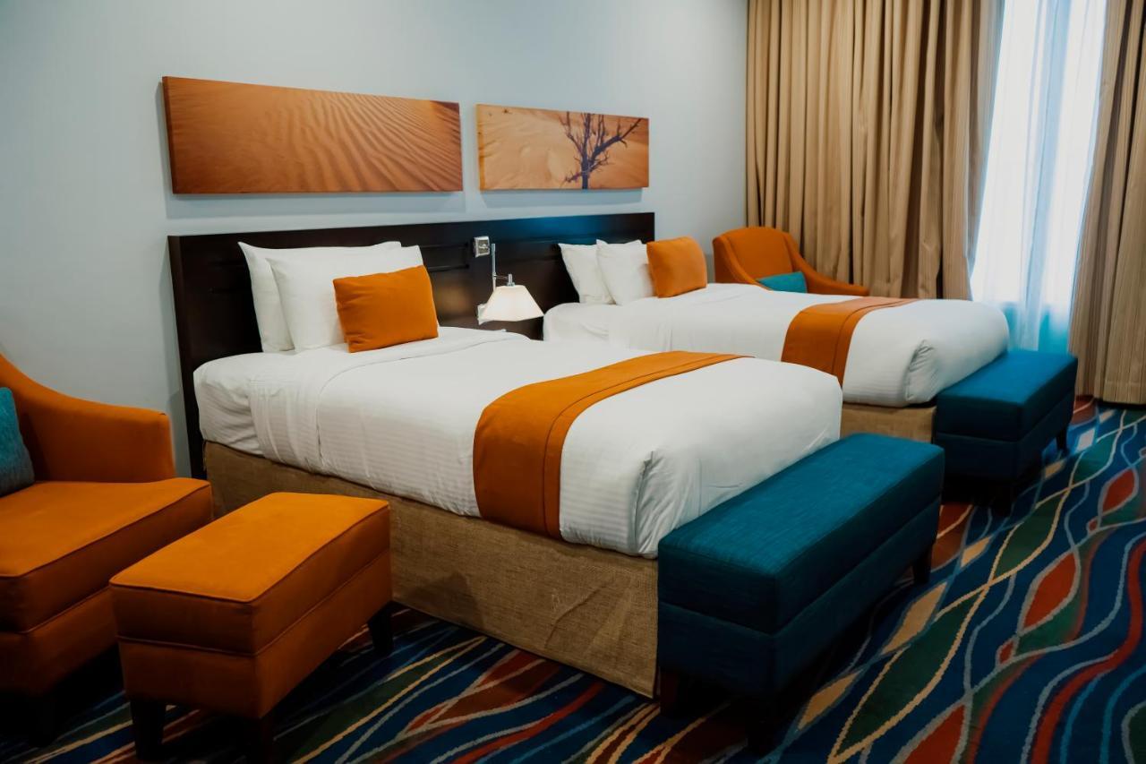 City Seasons Hotel & Suites 무스카트 외부 사진