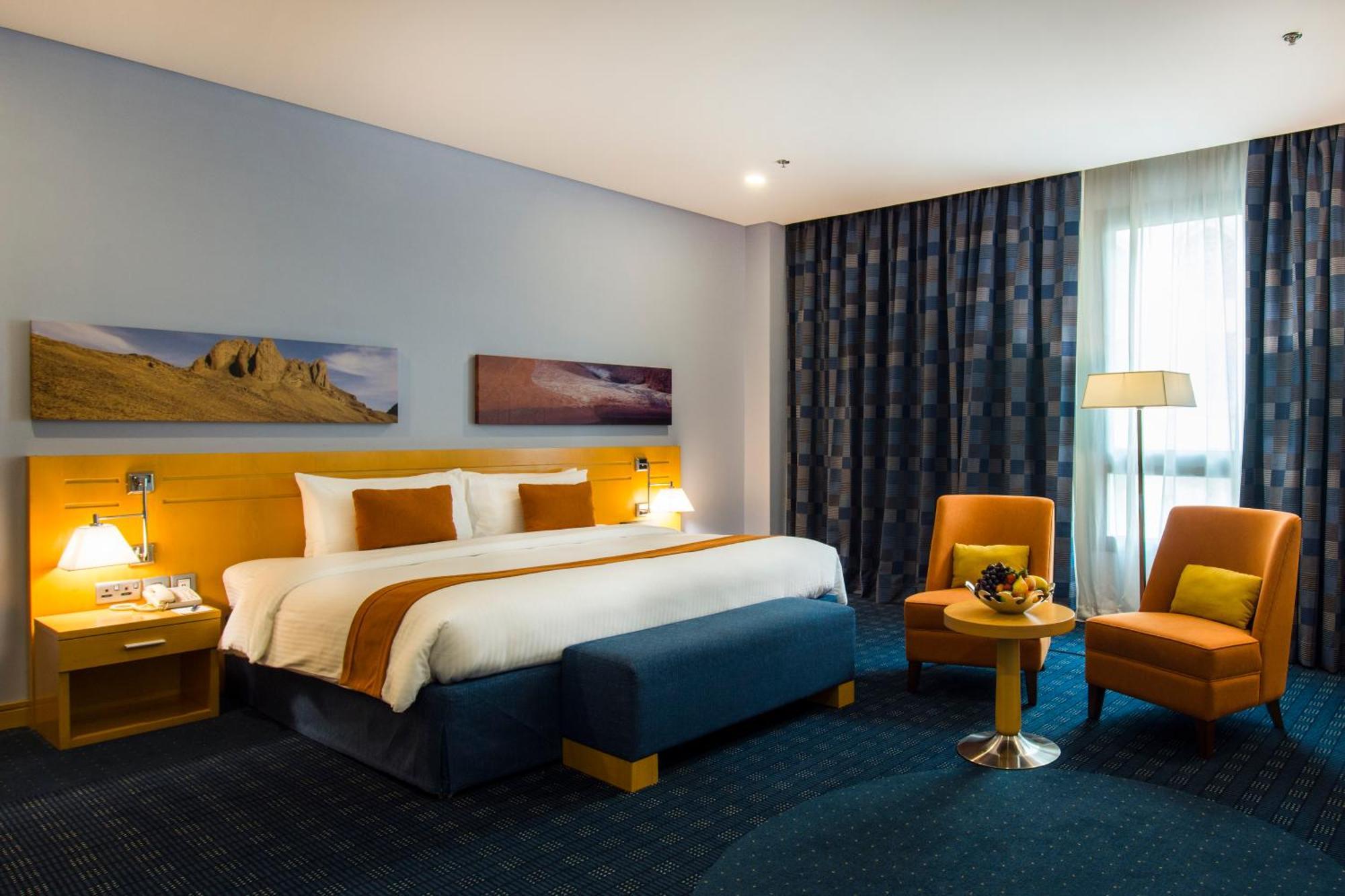 City Seasons Hotel & Suites 무스카트 외부 사진
