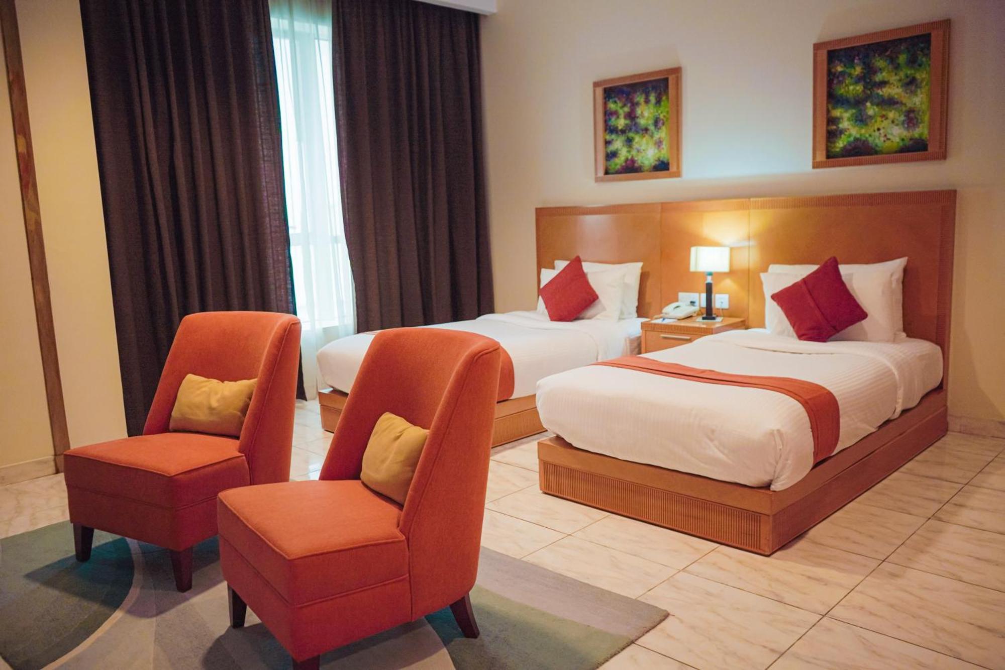 City Seasons Hotel & Suites 무스카트 외부 사진