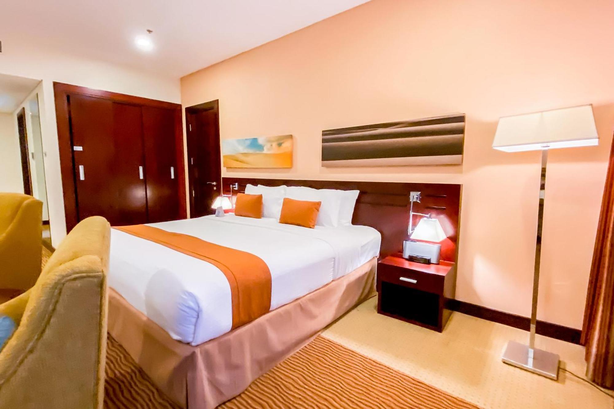 City Seasons Hotel & Suites 무스카트 외부 사진