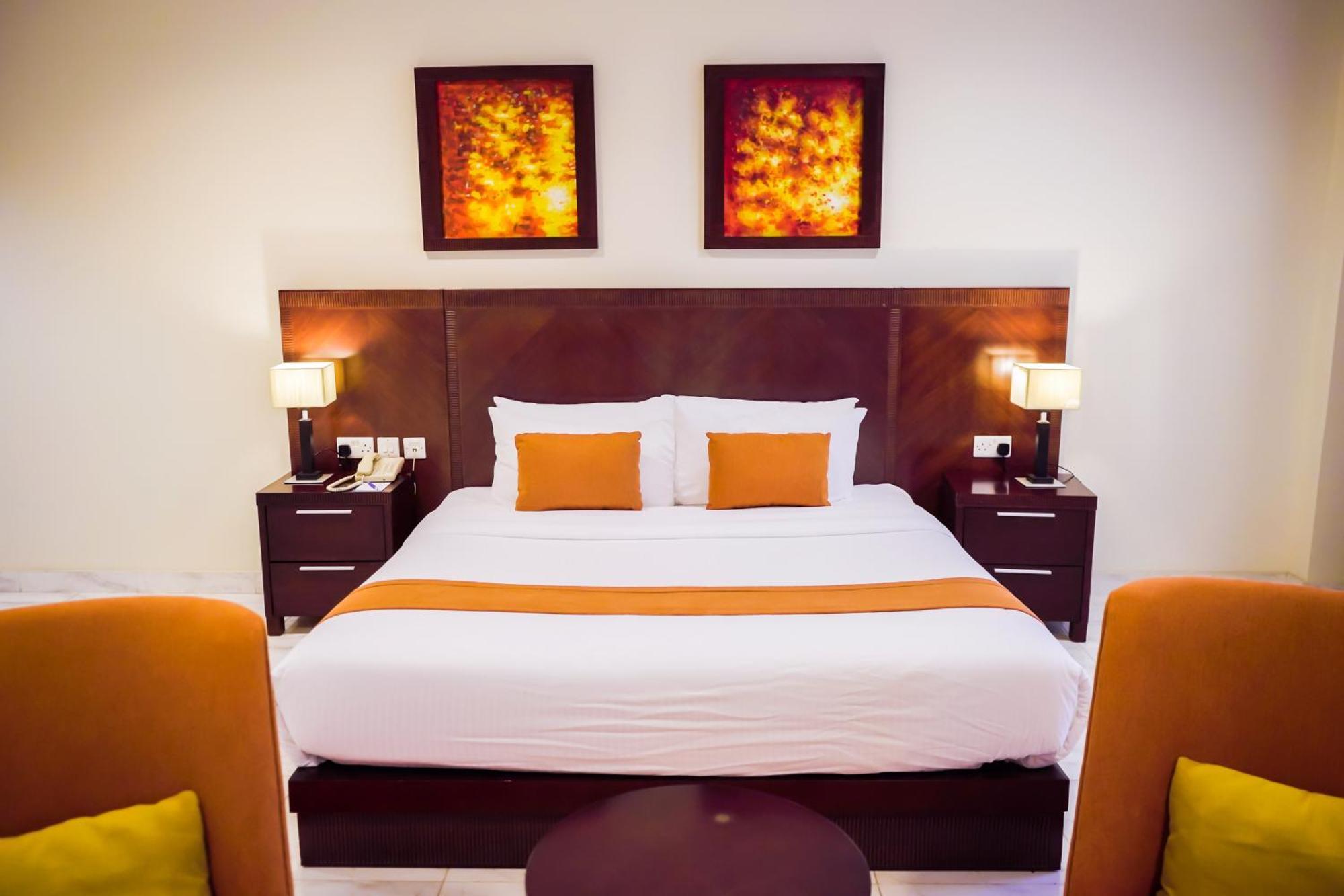 City Seasons Hotel & Suites 무스카트 객실 사진