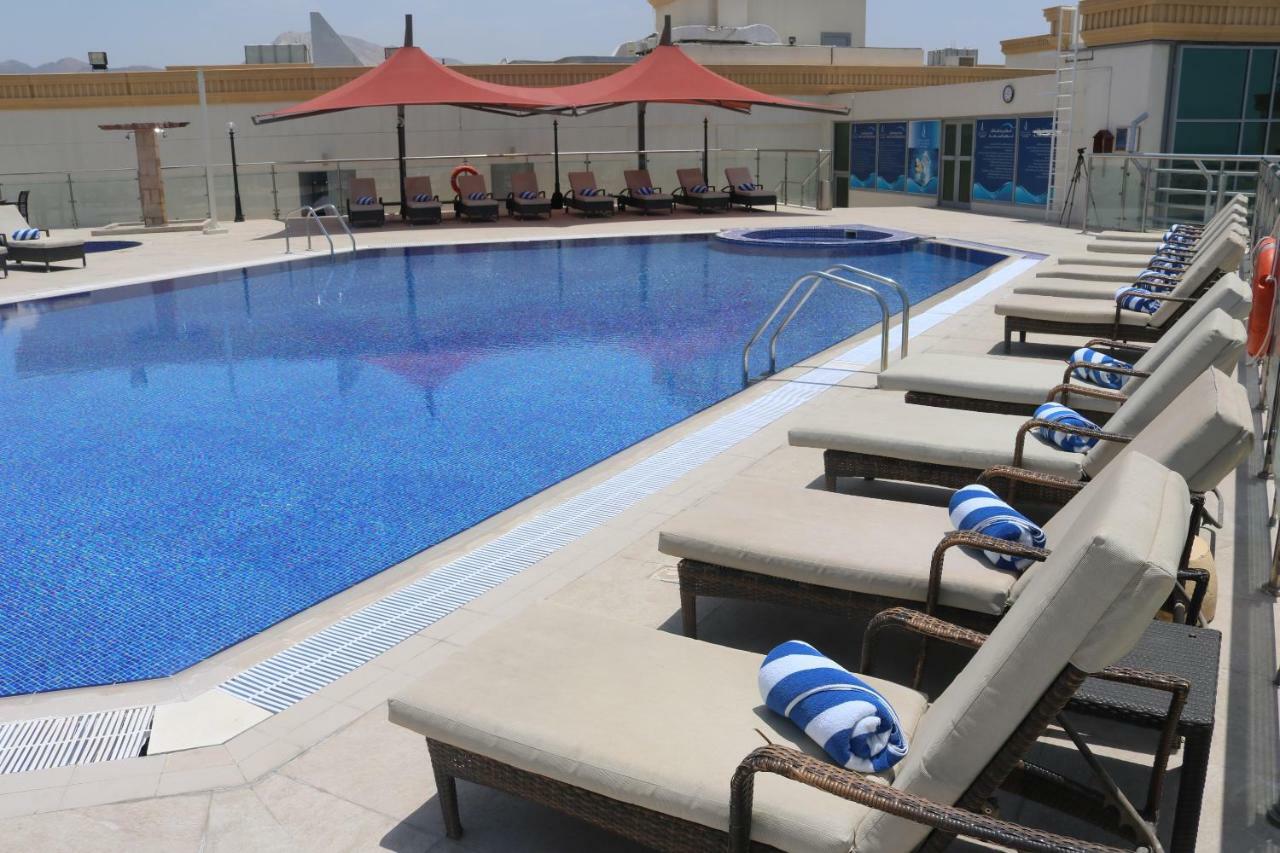 City Seasons Hotel & Suites 무스카트 외부 사진