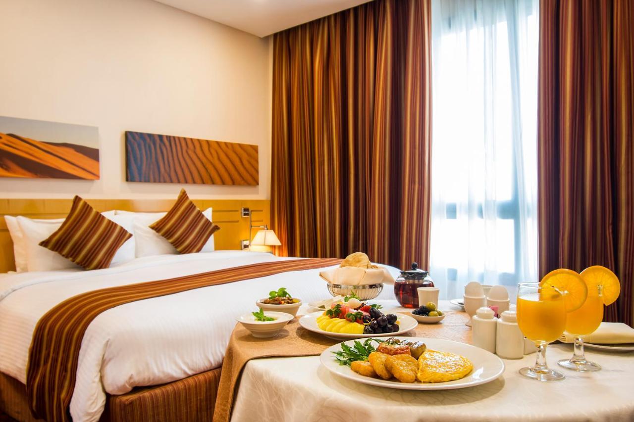 City Seasons Hotel & Suites 무스카트 외부 사진